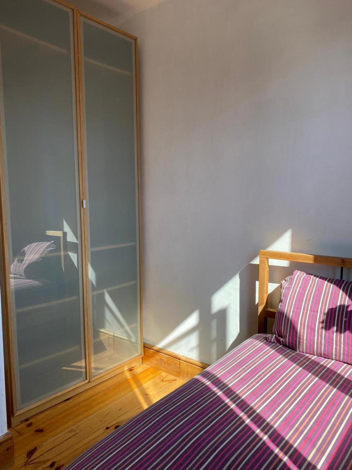 Lovely Rooms In West London Northolt  Экстерьер фото